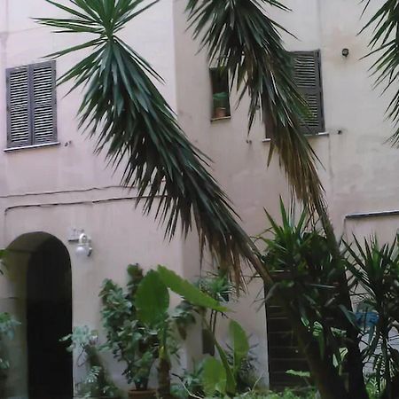 Roma Prince Inn Accommodation المظهر الخارجي الصورة